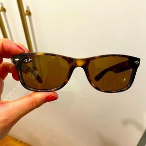 Ray Ban Wayfarer sunglasses